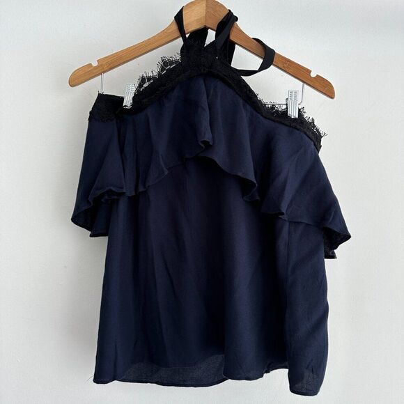 NWT Alice + Olivia Off the shoulder Alyssa halter Top Navy Lace - Picture 3 of 5